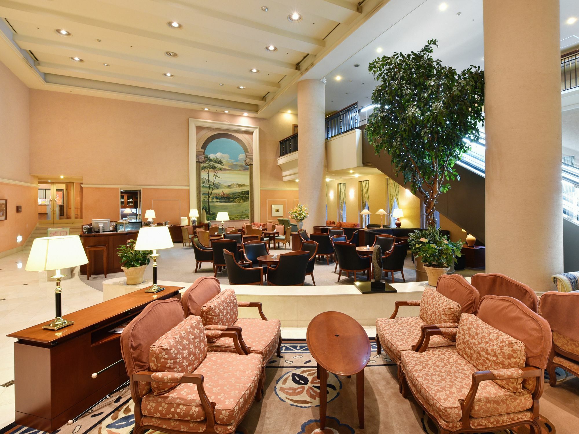 Hotel Crown Palais Chiryu Екстериор снимка